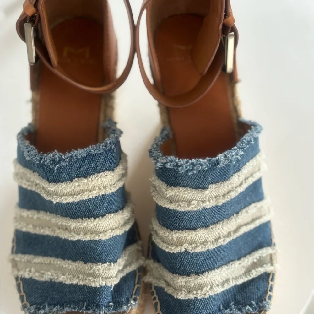 Marc Fisher stylish espadrille